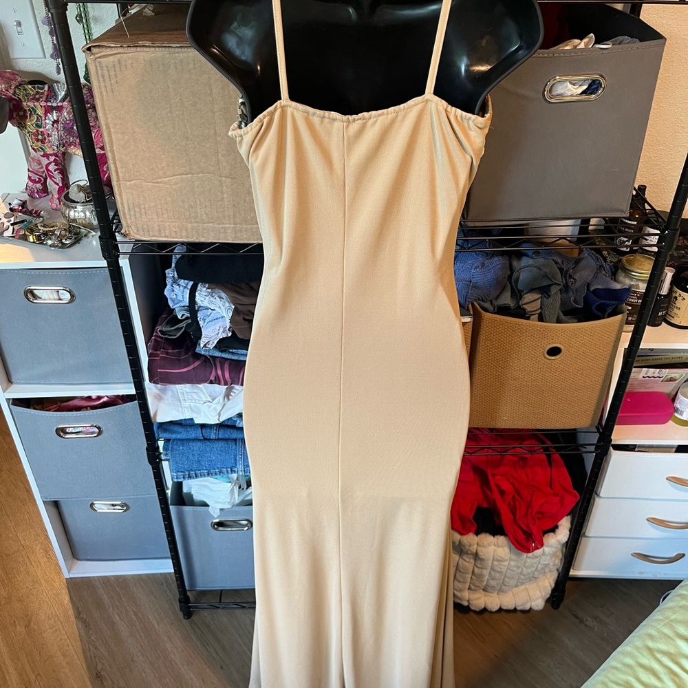 Cream Lace-Trim Slip Maxi Dress with Spaghetti Straps - Picture 7 of 9